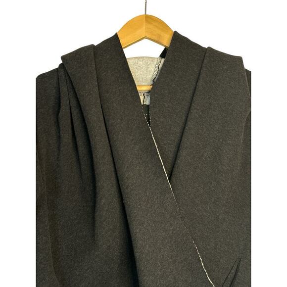 Sanctuary Women's Single Button Long Sleeve Poncho Sweater Jacket Size M Gray - Picture 6 of 11